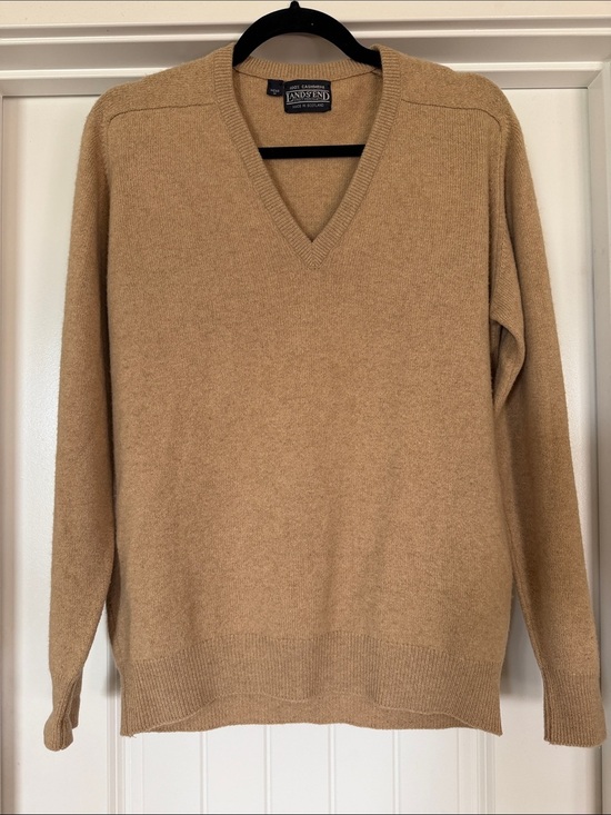 Lands' End Other - Lands' End 100% Cashmere V-Neck Sweater Camel Made in Scotland Men M / Women L